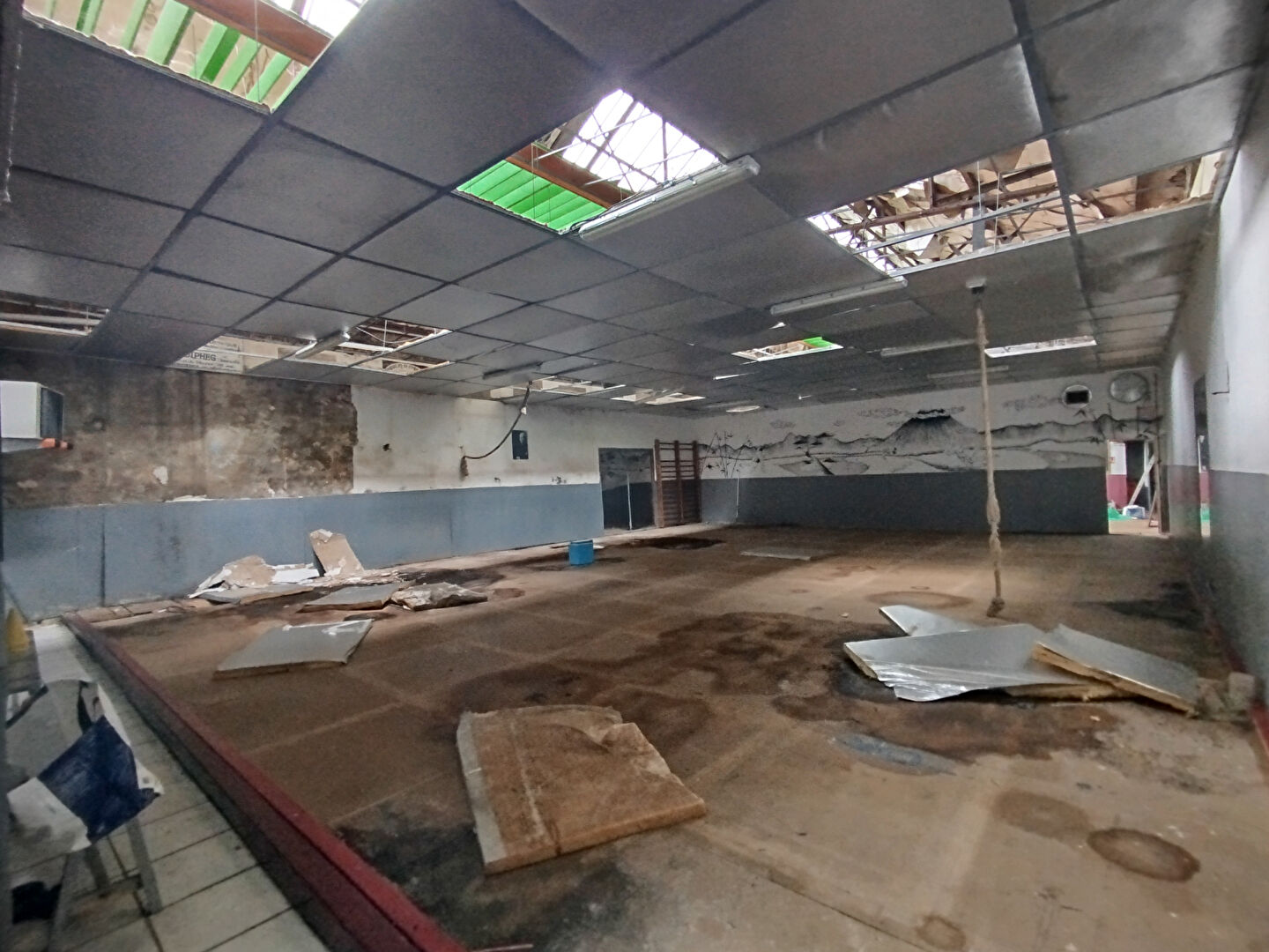 Photo Maison, local d'activité FOUGERES image 2/6