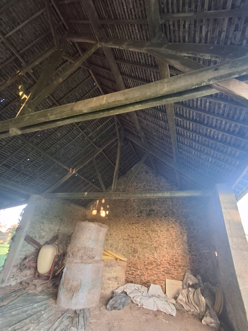 Photo AXE FOUGERES VITRE image 4/6