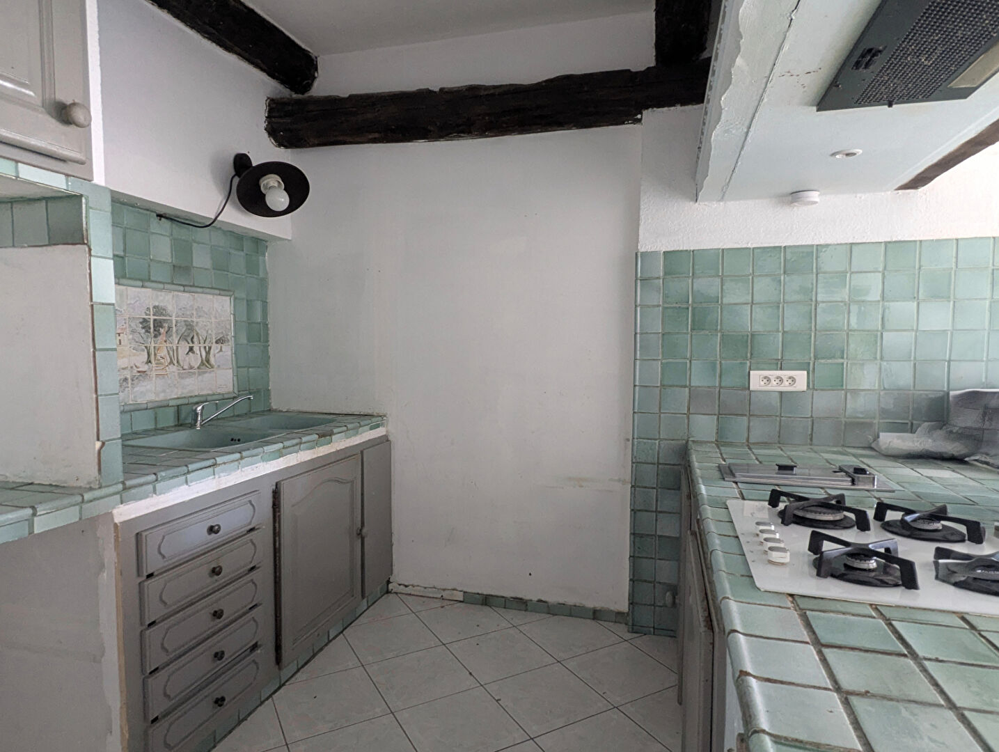 Photo SALERNES, duplex de 135,09 m², 4 pièces, balcon,cave et 2 places de parking image 6/6