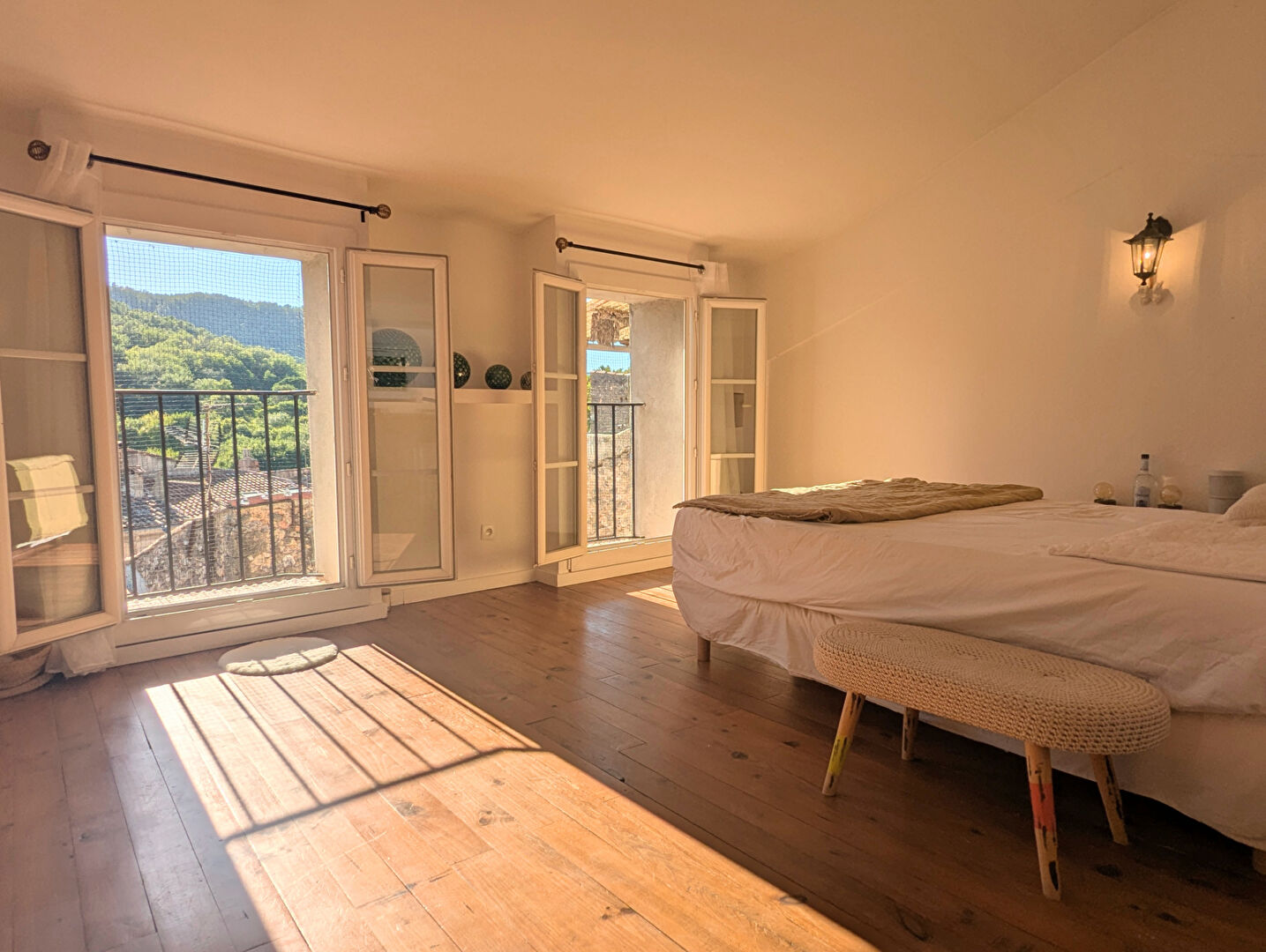 SALERNES superbe duplex de 54 m² lumineux, sans vis à vis