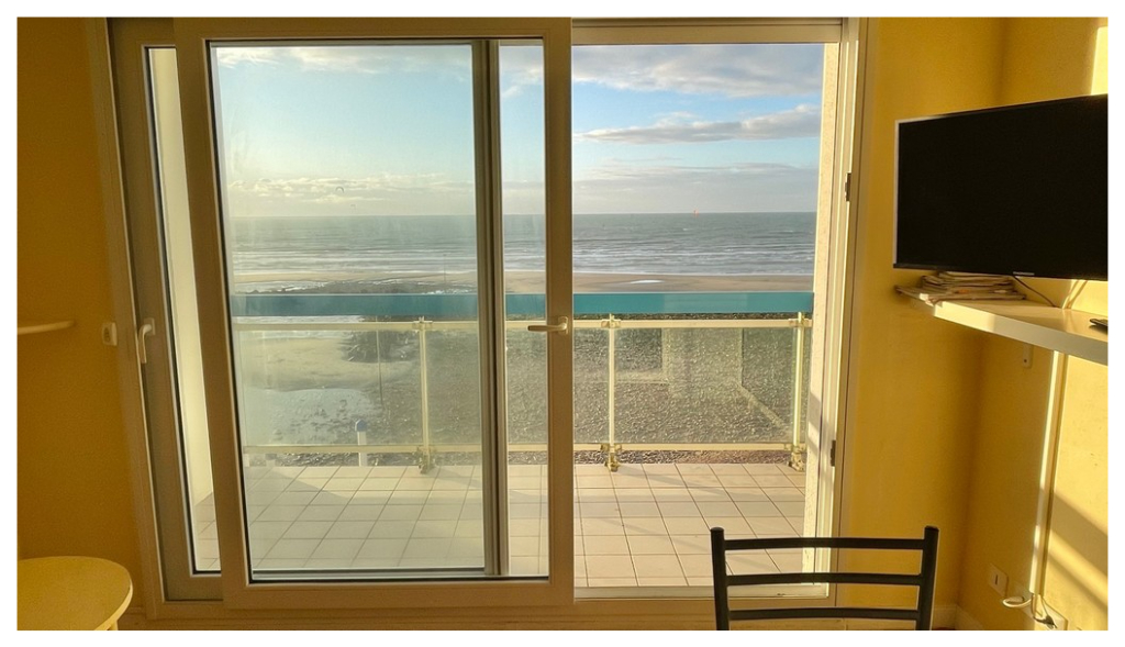 Photo APPARTEMENT 1 CHAMBRE FACE MER Wimereux image 6/6