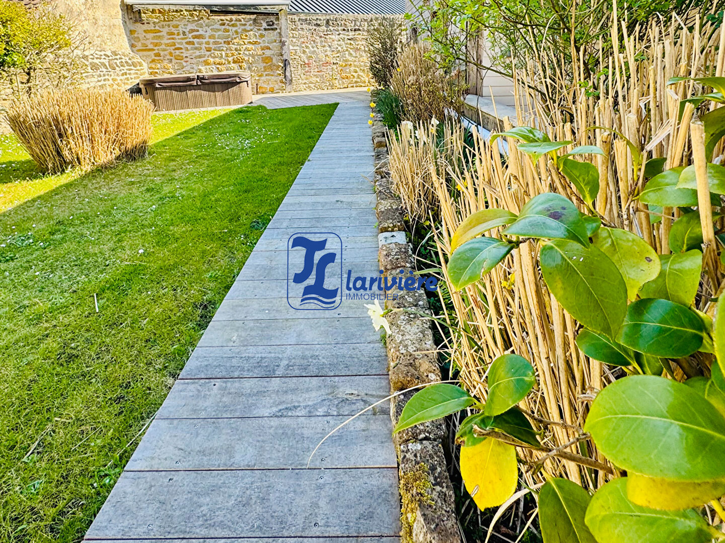 Agence immobilière de AGENCE LA RIVIERE Wimereux - AGENCE LA RIVIERE