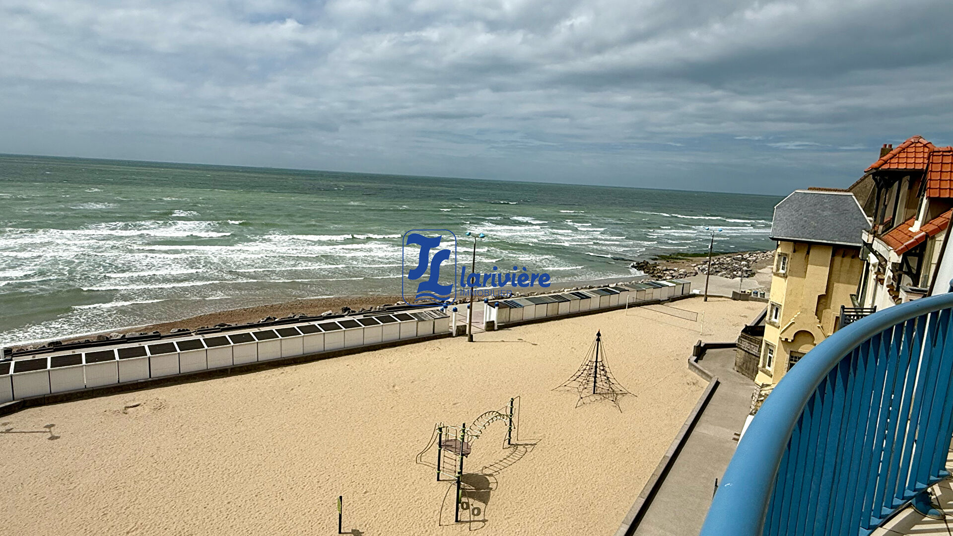 Photo Wimereux face mer  Appartement  T3 + garage. image 2/6