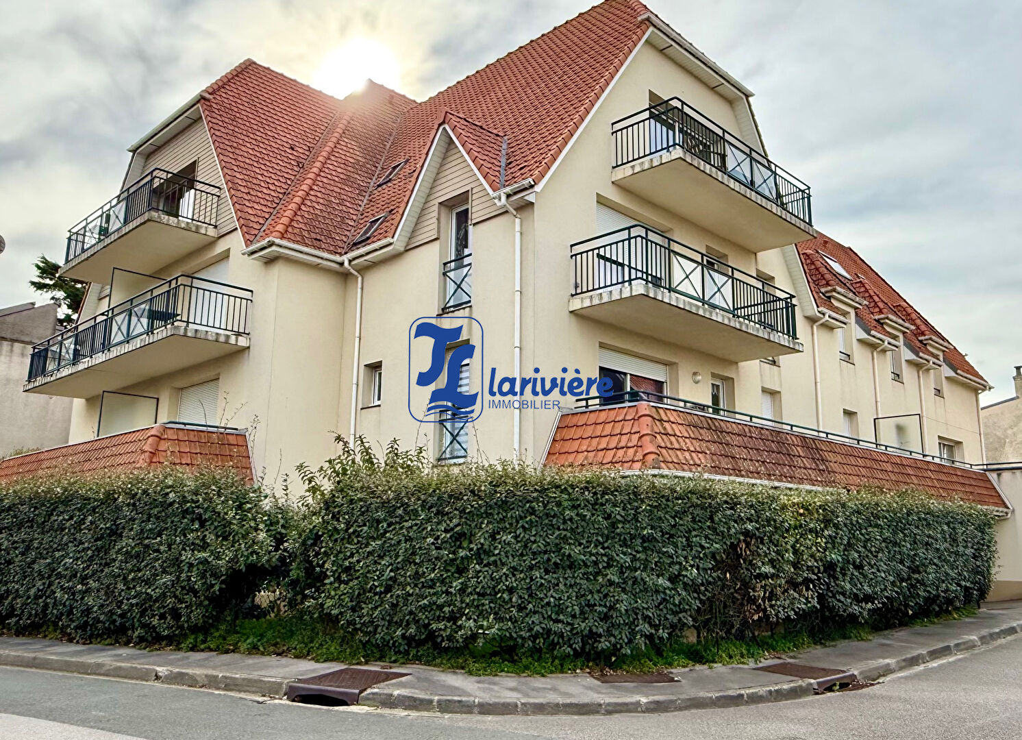 Agence immobilière de AGENCE LA RIVIERE Wimereux - AGENCE LA RIVIERE