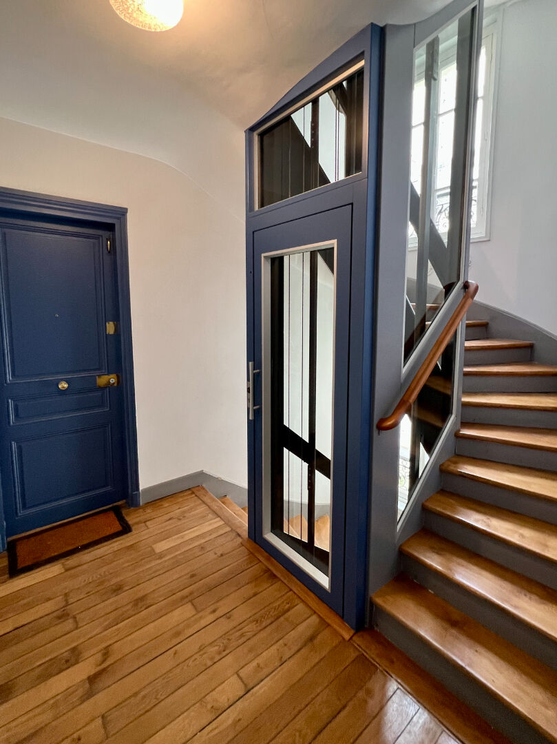 Photo Rue Marjolin 2 pièces 1 chambre asc et 1 cave image 3/5