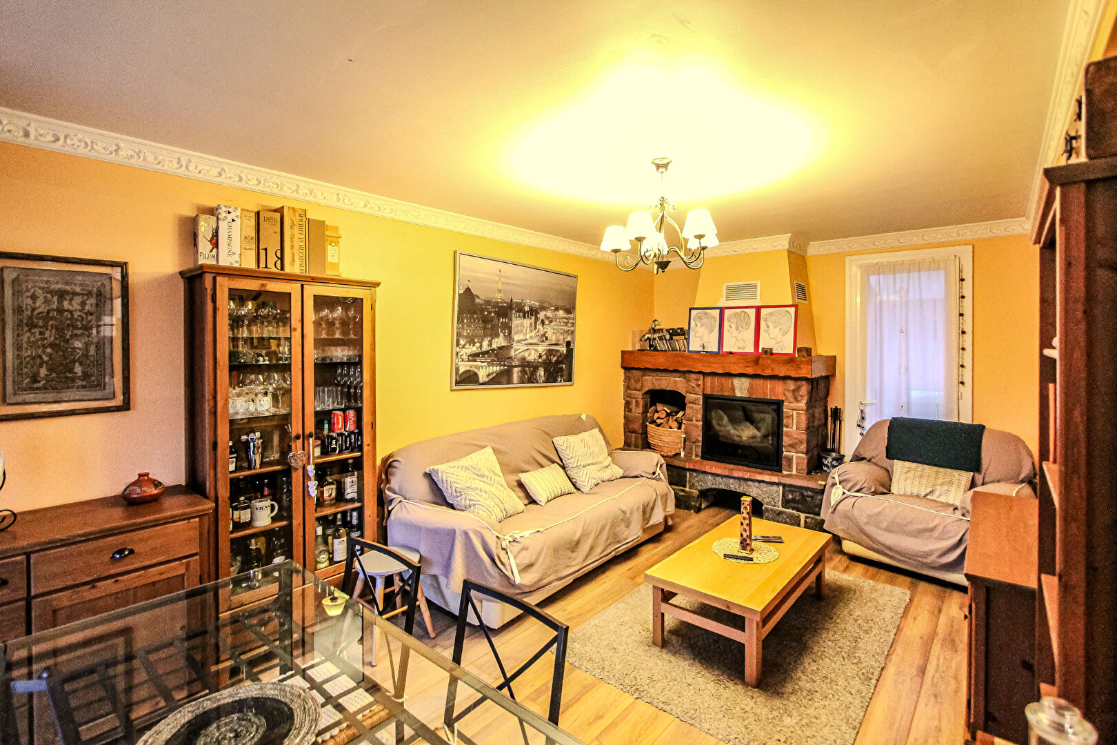 Photo HENDAYE SUD - JOLIE MAISON MITOYENNE EN DUPLEX -  TERRASSE ? JARDIN ? VERANDA image 5/6