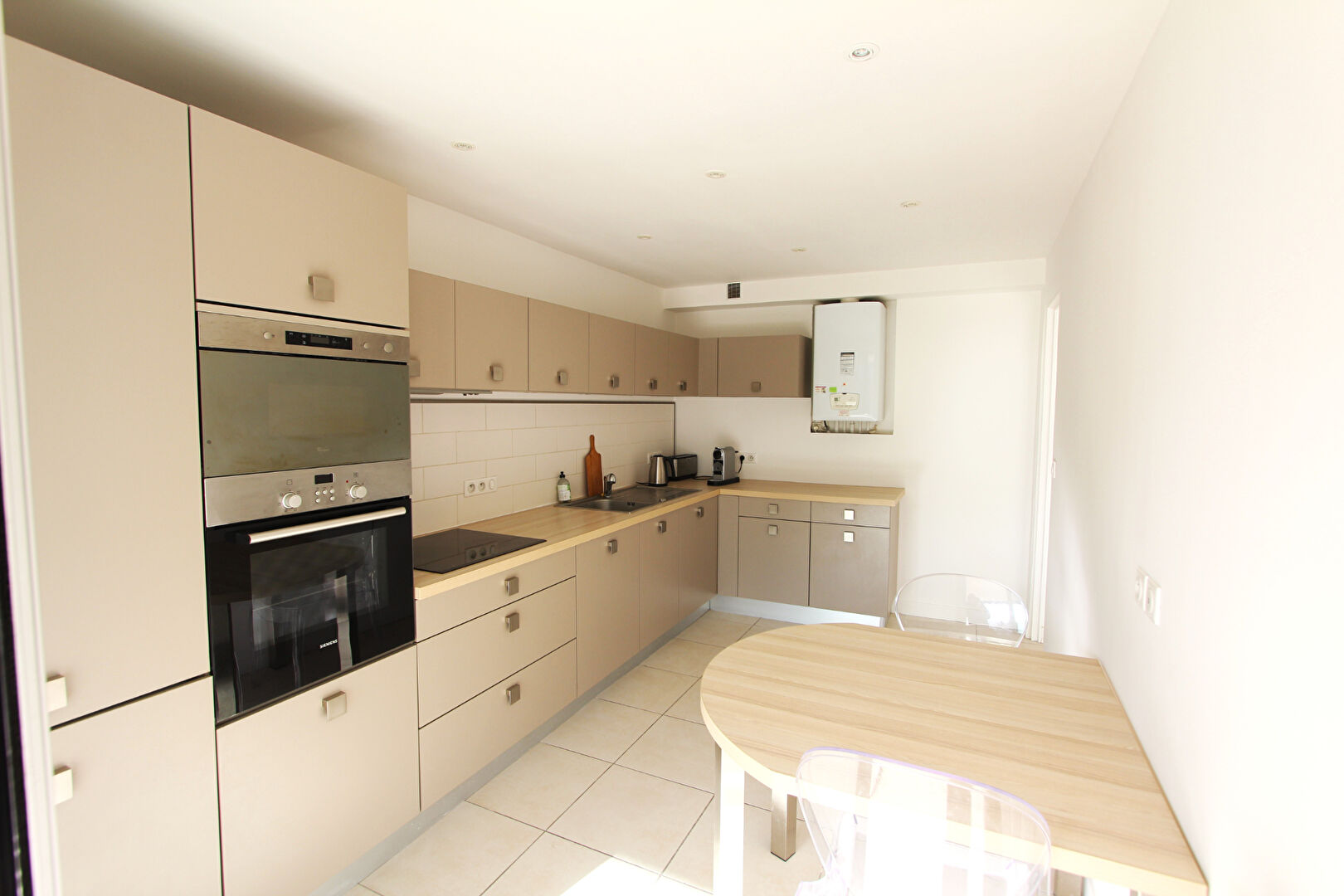 Photo BIARRITZ PROXIMITE CENTRE  APPARTEMENT LUMINEUX 3 PIECES TERRASSES ? CAVE ? GARAGE image 4/6
