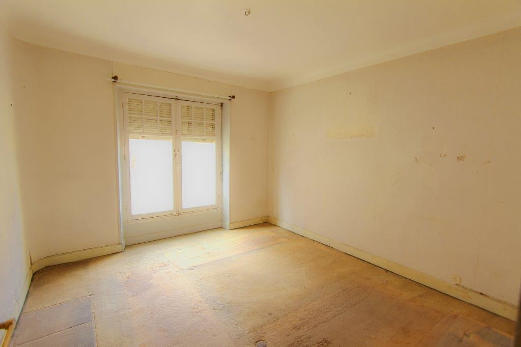 Photo BIARRITZ -QUARTIER IMPÉRIAL  SUPERBE APPARTEMENT À RENOVER RESIDENCE DE CHARME image 6/6