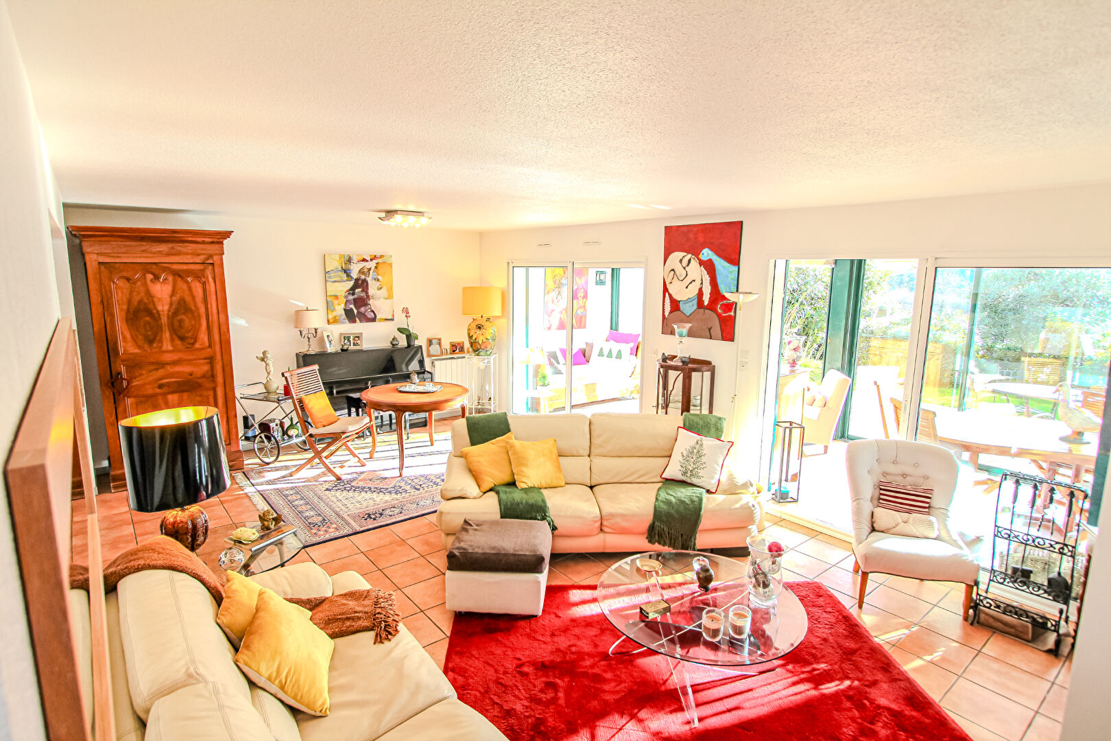 Photo BIARRITZ - MILADY - VUE MONTAGNES ET MER TRES BEL APPARTEMENT STYLE MAISON TERRASSE ? STUDIO ? 2 PARKINGS image 2/6