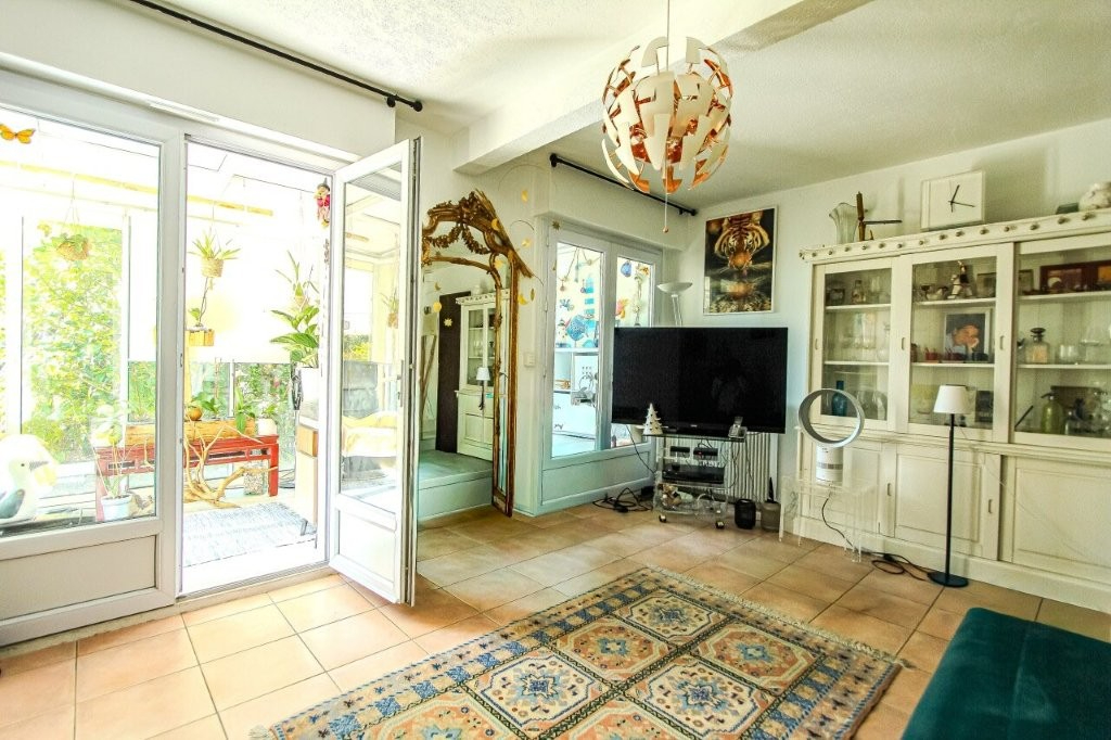 Photo EXCLUSIVITE - ANGLET - CINQ CANTONS - BEL APPARTEMENT  - VERANDA- JARDIN image 3/6