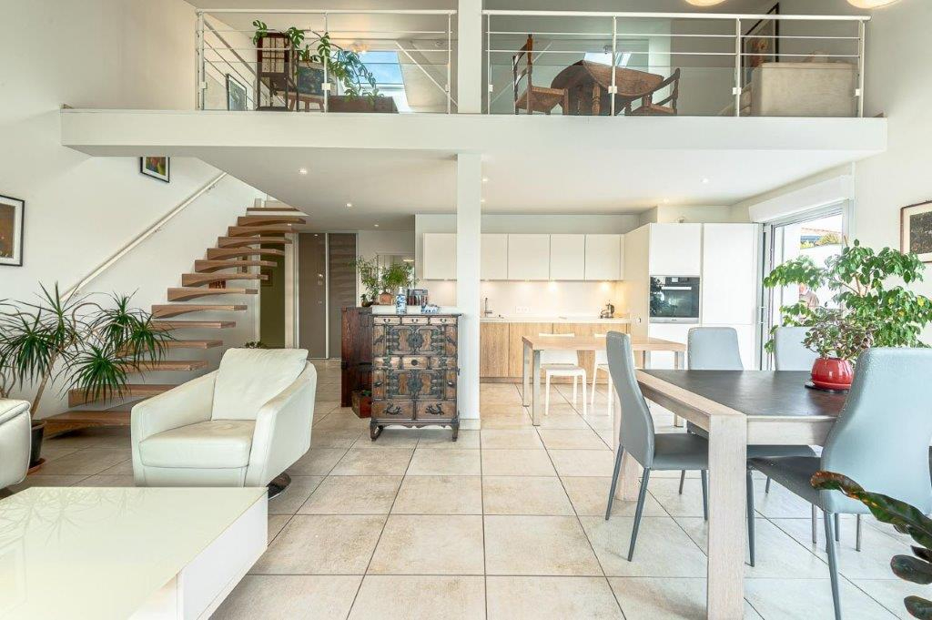 Photo CO-EXCLUSIVITE ANGLET - LA ROCHEFOUCAULT DERNIER ETAGE TERRASSE - GARAGE - CAVE image 2/6