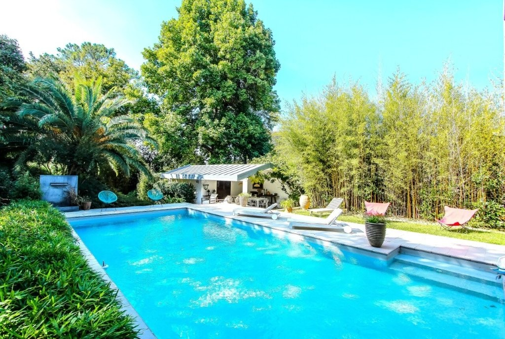 Photo BIARRITZ - VILLA - PISCINE - TERRASSE   POOL HOUSE - JARDIN - GARAGE image 2/6