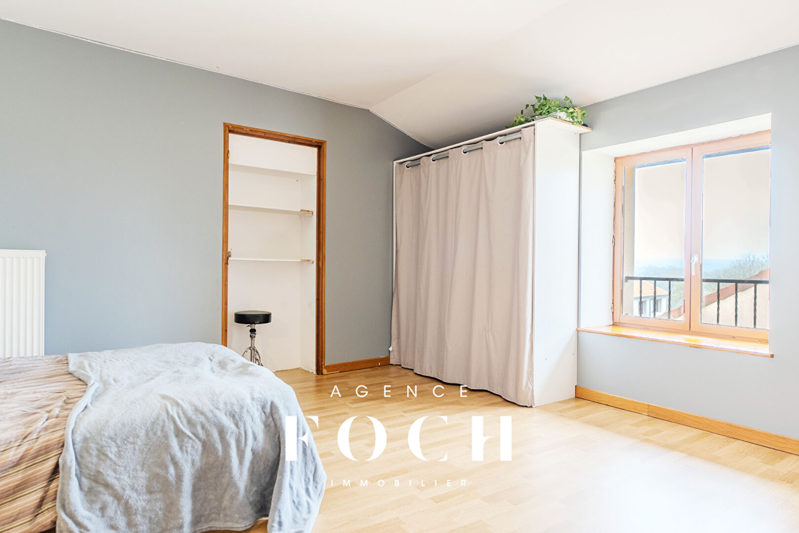 Photo Maison 5 pièce(s) 152m2 - VILLEY-SAINT-ETIENNE image 6/6