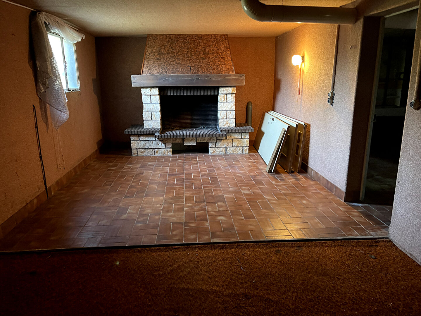 Photo Maison avec grand terrain, sous-sol complet et fort potentiel à Lusigny (03230) image 4/6