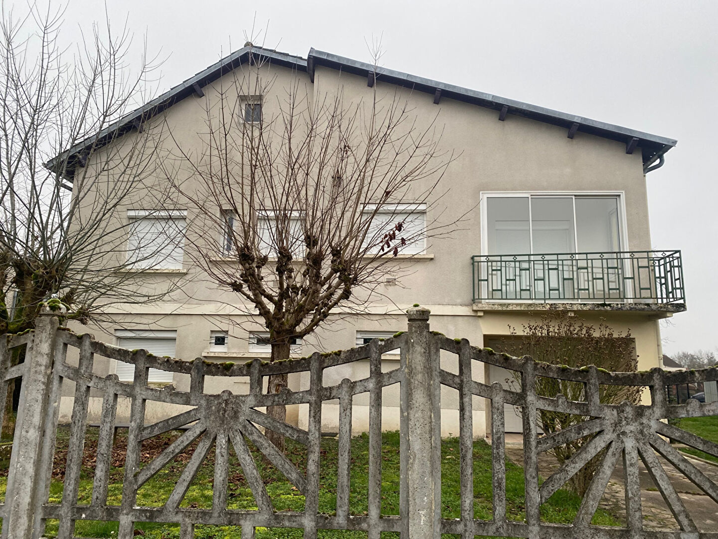 Photo Maison  7pièce(s) 150 m2 image 1/6