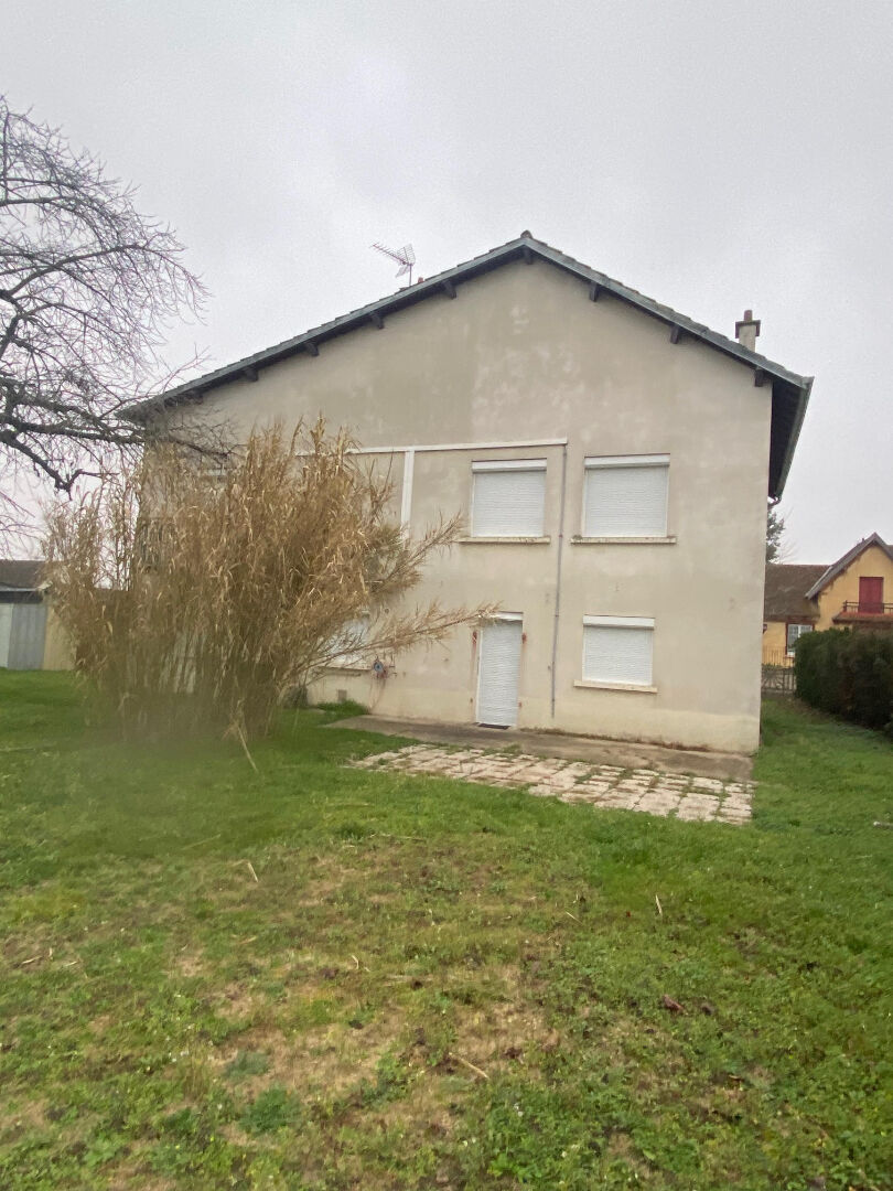 Photo Maison  7pièce(s) 150 m2 image 2/6