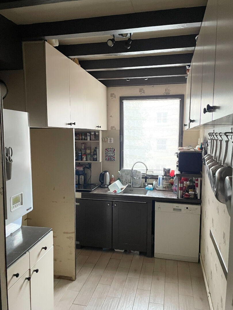 Photo VINCENNES - AU PIED DU MÉTRO image 4/6