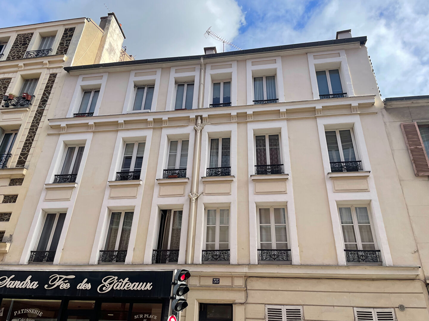 Photo BAS-MONTREUIL  3 MINUTES MÉTRO image 1/6