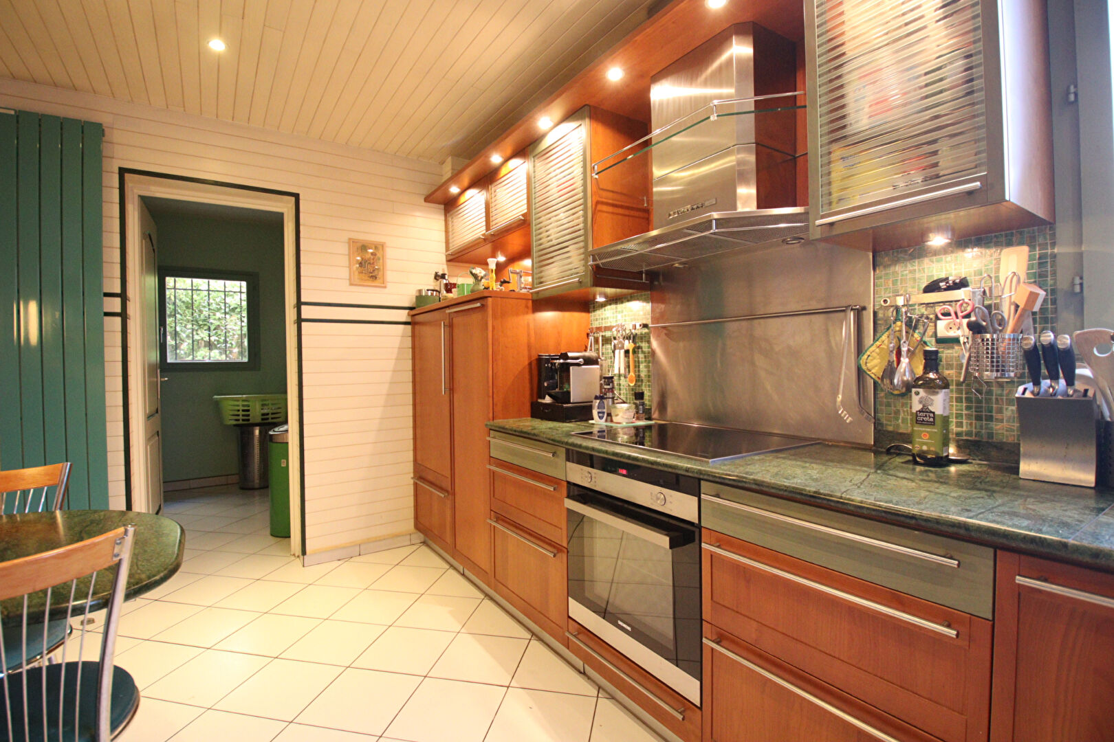 Photo Gif Sur Yvette  (chevry) maison de 7 pièces 160 m2 image 5/6