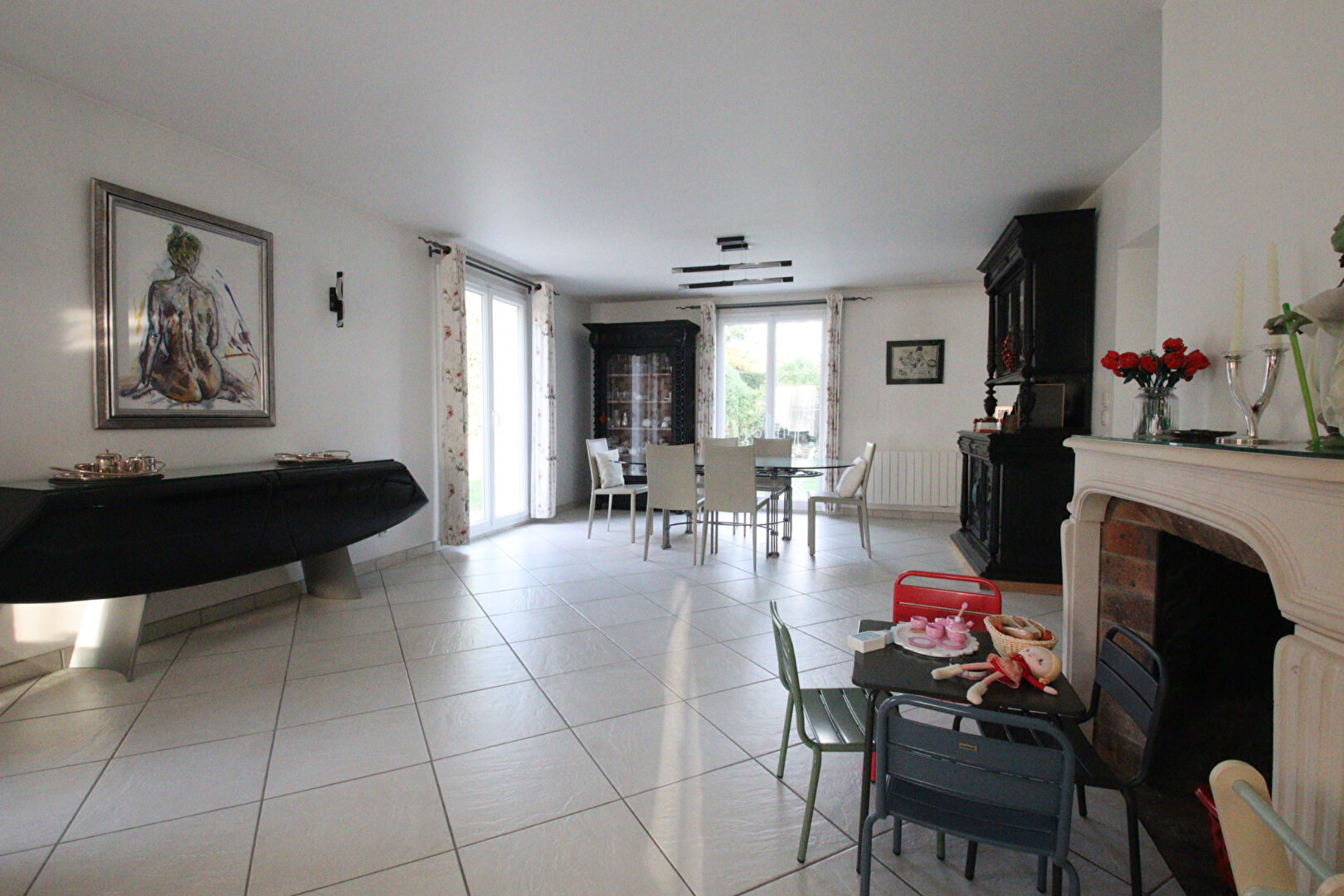 Photo Gif sur Yvette (Chevry) Maison de 9 pièces sur sous-sol total image 3/6