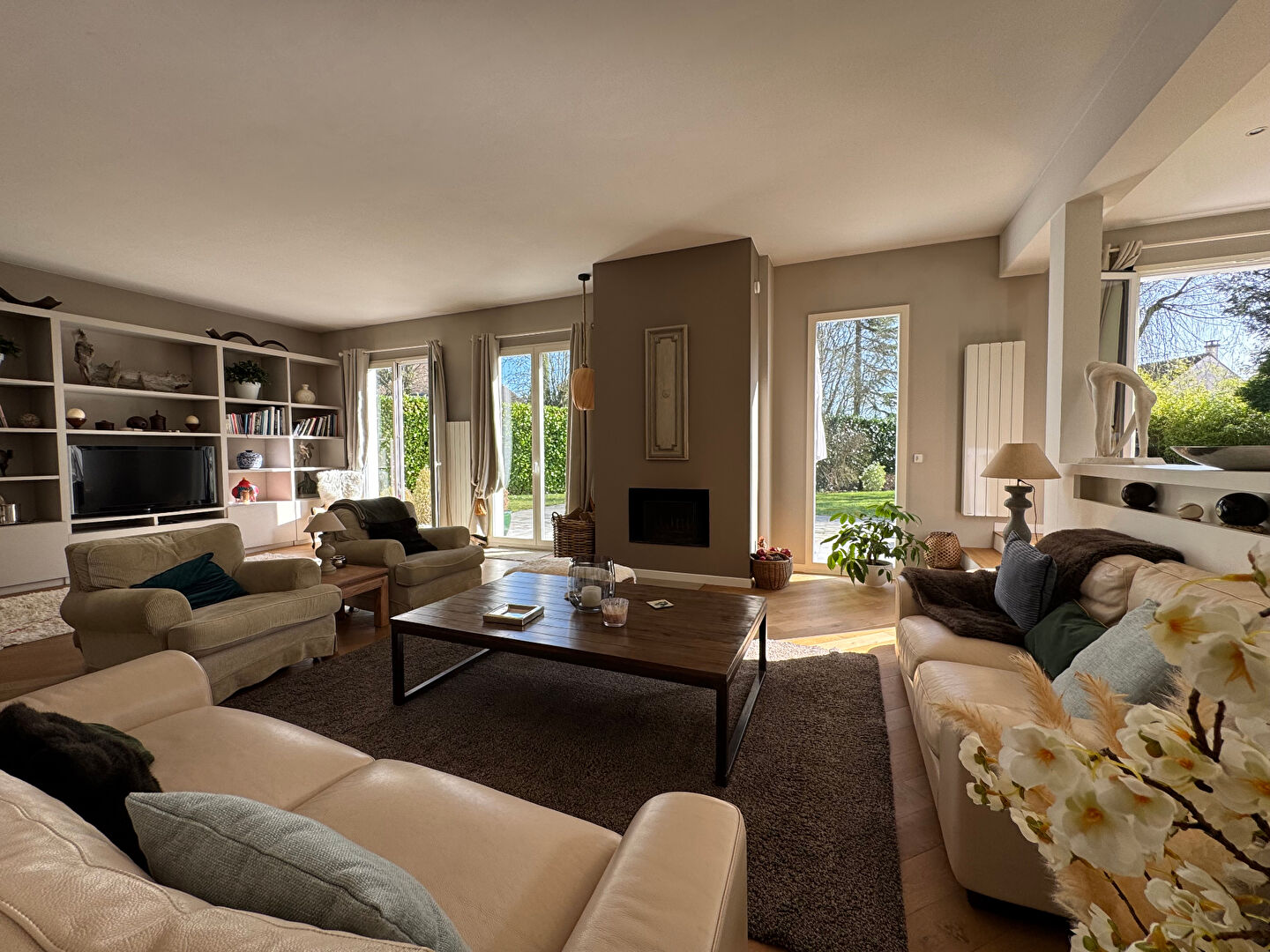 Agence immobilière de Agence de Saint-Nom