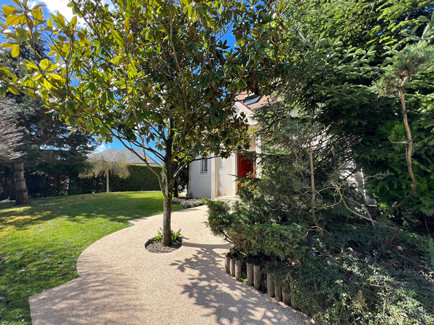 Agence immobilière de Agence de Saint-Nom