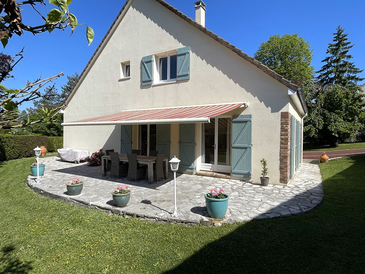 Agence immobilière de Agence de Saint-Nom