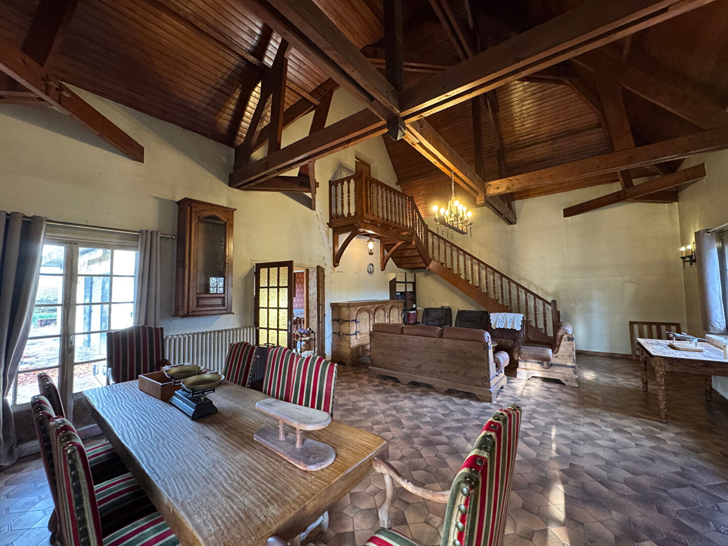 Photo Maison Crespieres 6 pièce(s) 190 m2 image 4/6