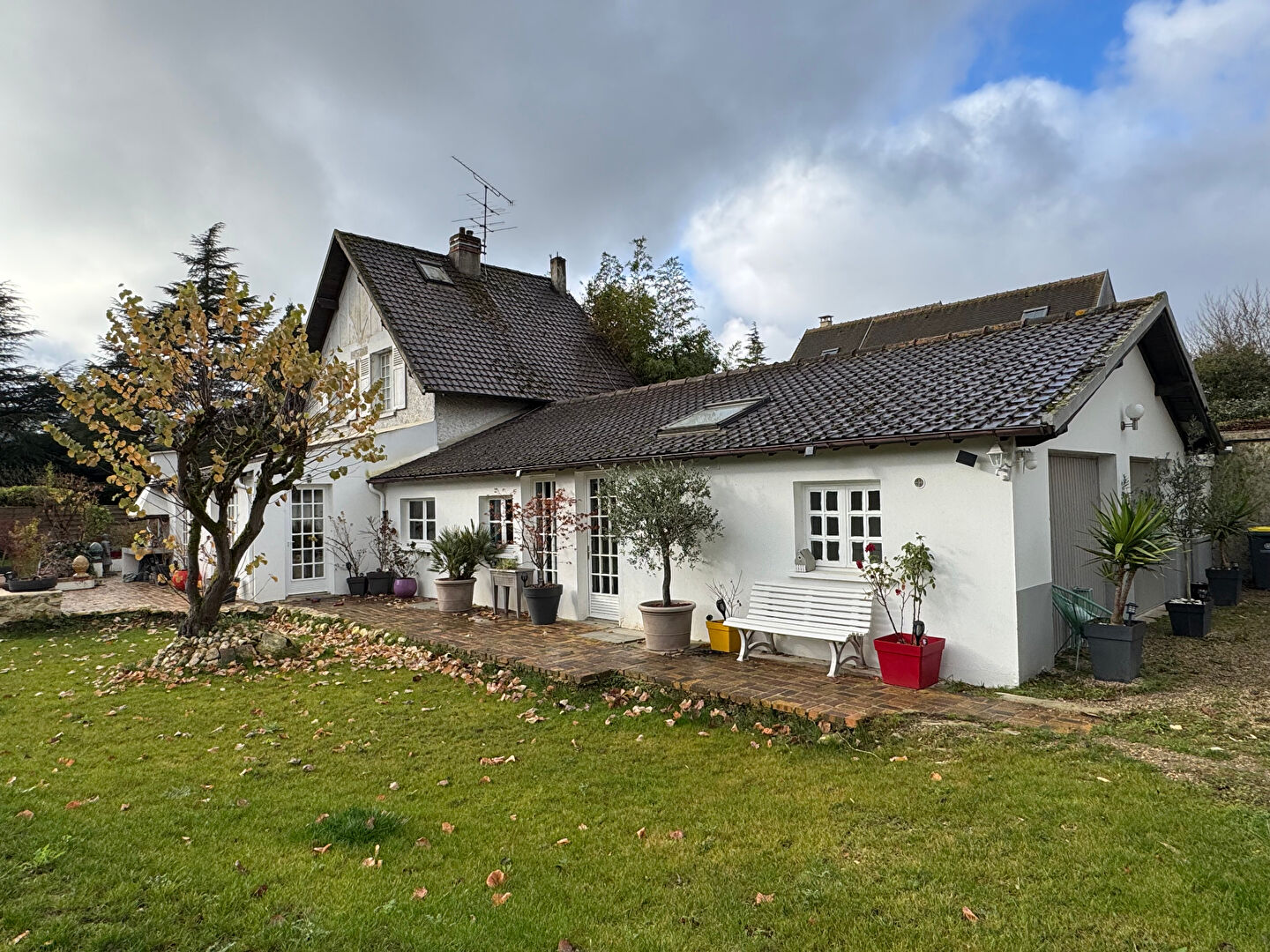 Agence immobilière de Agence de Saint-Nom