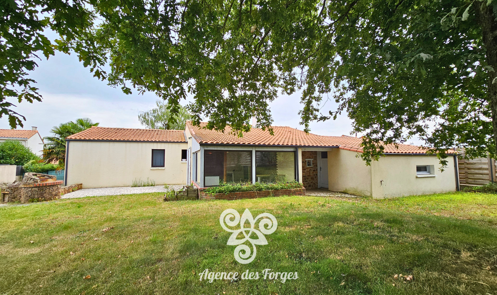 Photo Maison 3 chambres / 124m2 / 968m² de terrain image 2/6