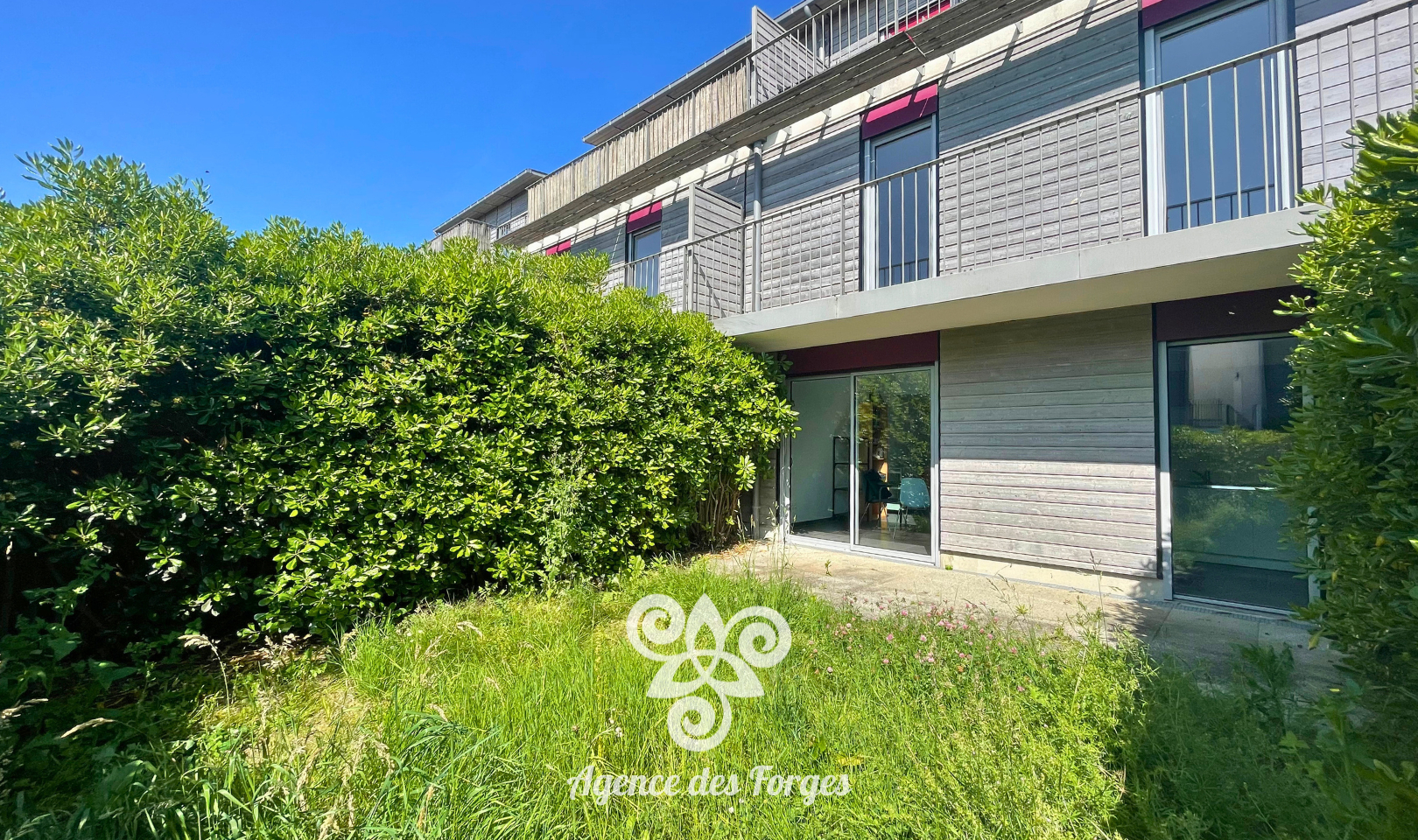 Photo SOUS OFFRE ! Appartement T4 duplex - 3 chambres - 89m² - jardin - Nantes image 2/6