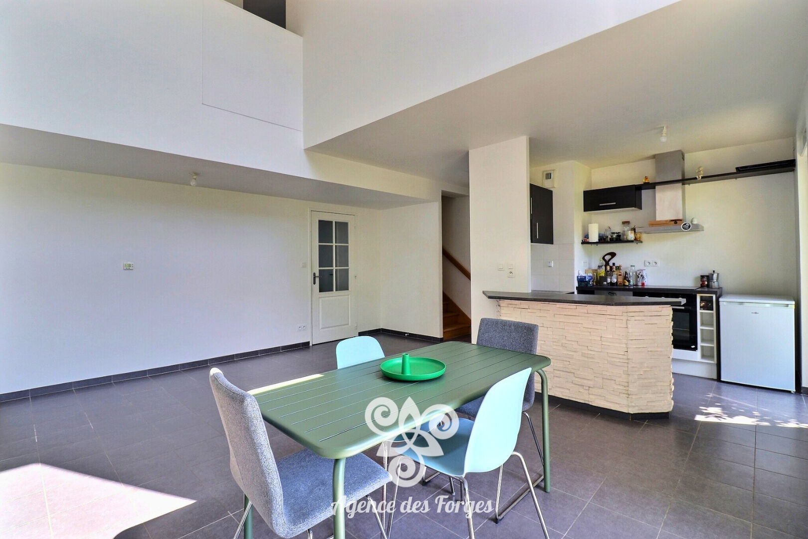 Photo SOUS OFFRE ! Appartement T4 duplex - 3 chambres - 89m² - jardin - Nantes image 4/6