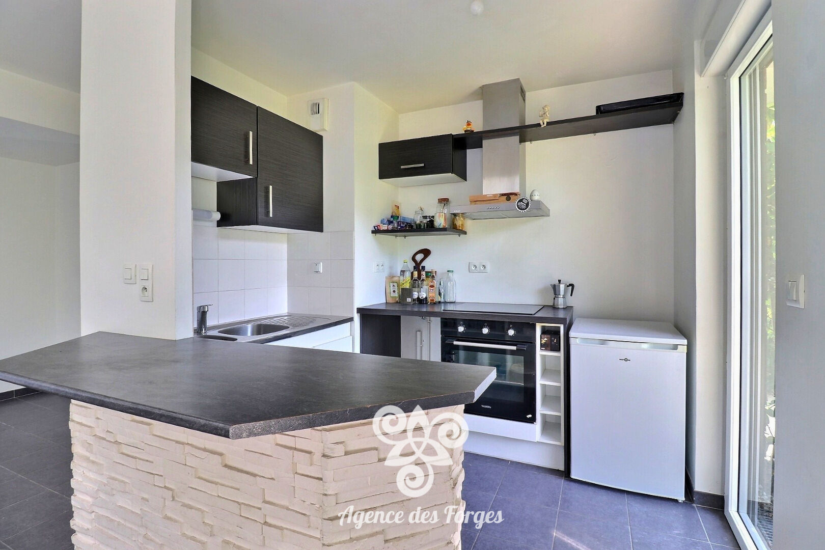 Photo SOUS OFFRE ! Appartement T4 duplex - 3 chambres - 89m² - jardin - Nantes image 5/6