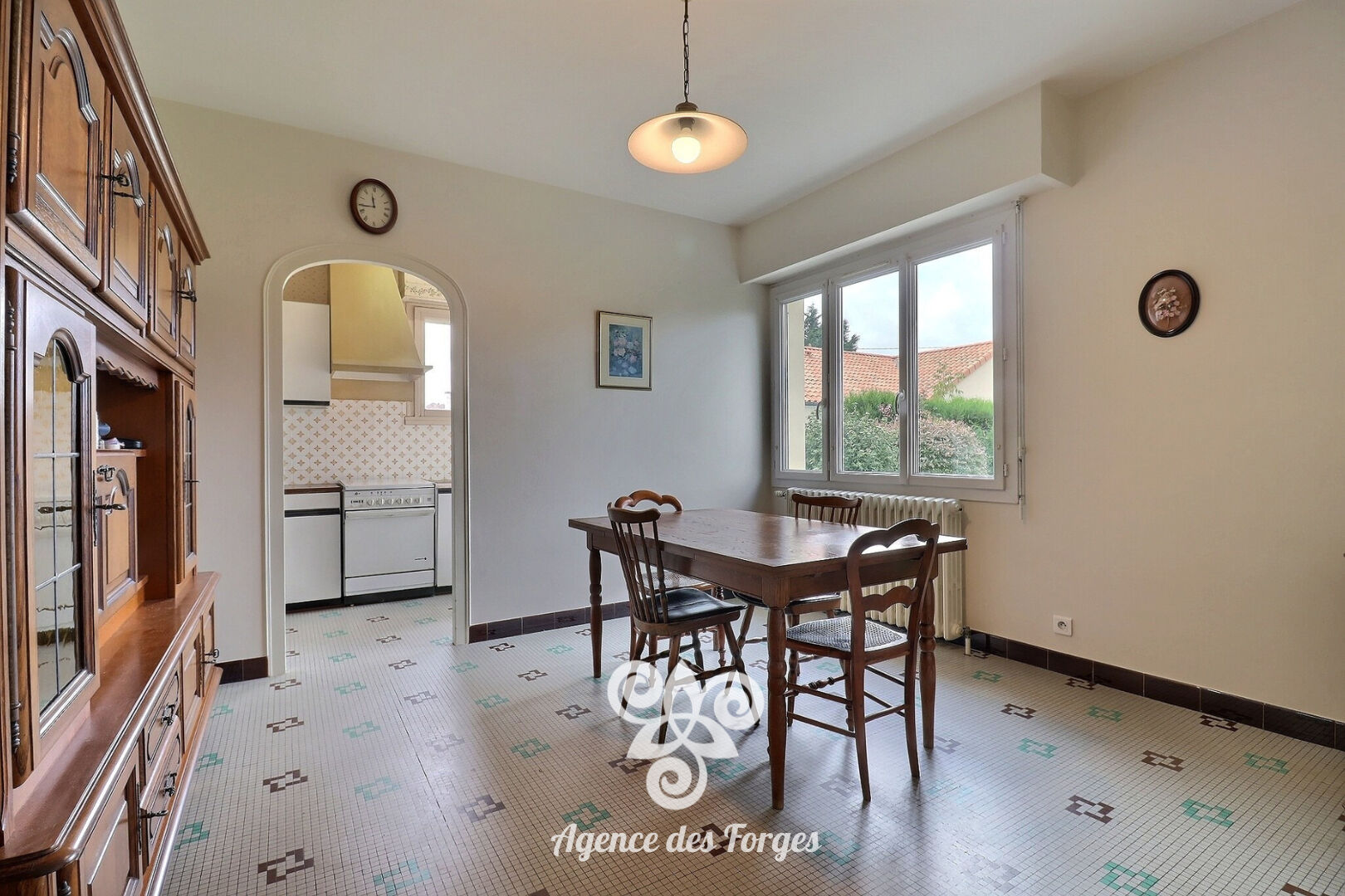 Photo Maison 160m² / 5 chambres / 2159m² de terrain / Le Puiset Doré image 5/6