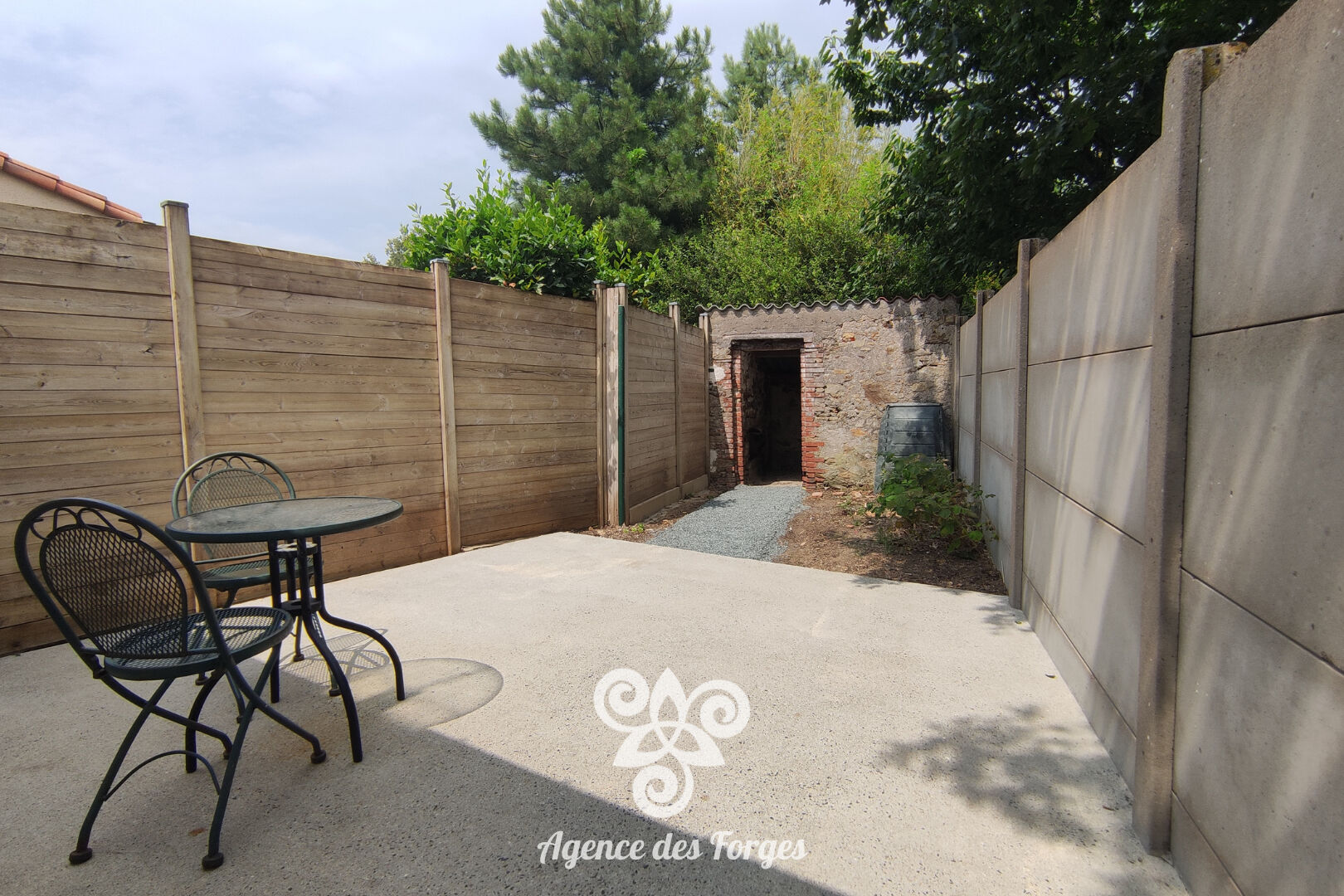 Maison 1chb + bureau - 63m² - Courette - Vallet