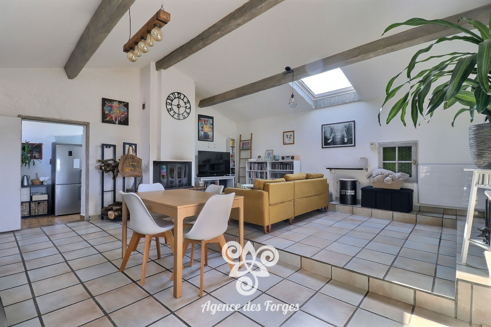 Photo Maison  4 pièce(s) 105 m2 image 2/6