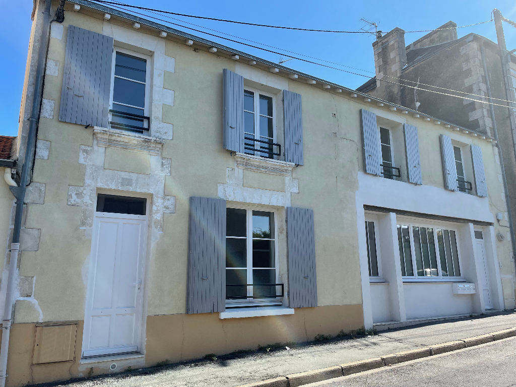 Agence immobilière de AGENCE IMMOVIENNE LIGUGE - AGENCE IMMOVIENNE LIGUGE