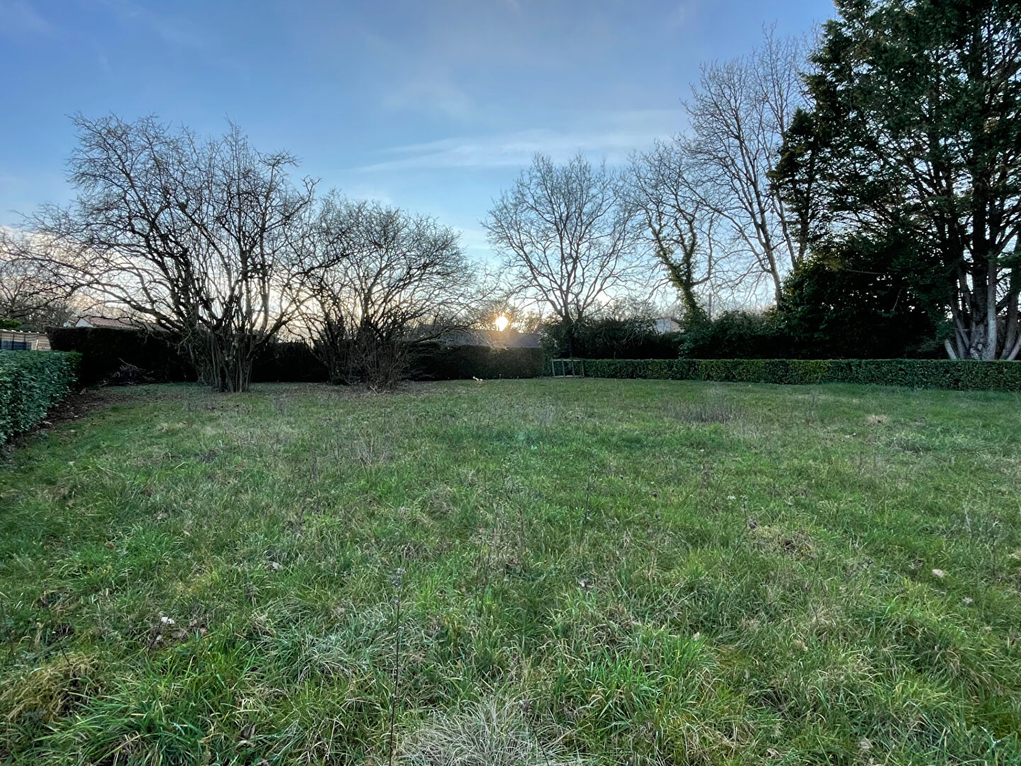 Photo ITEUIL : LE BELVÉDÈRE image 2/3