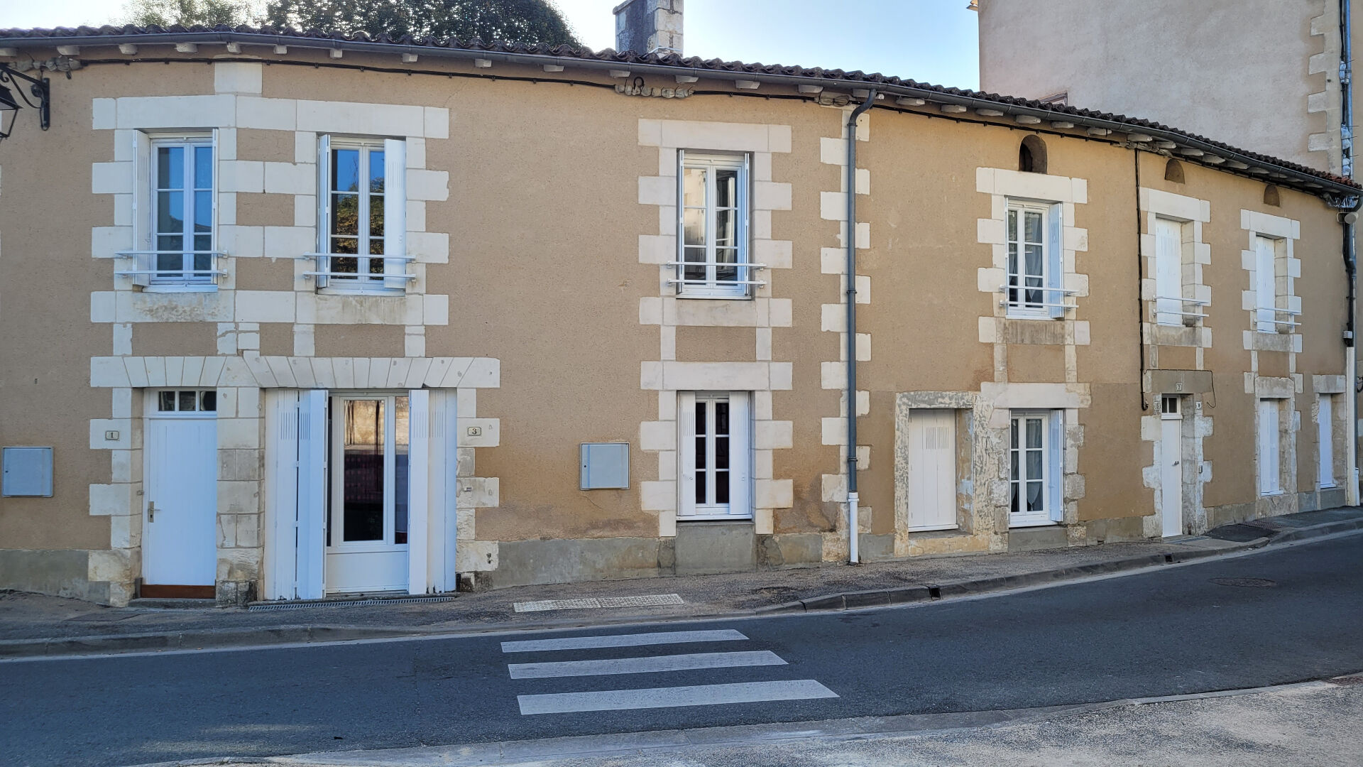 Photo LIGUGÉ BOURG- Appartement T2 image 6/6