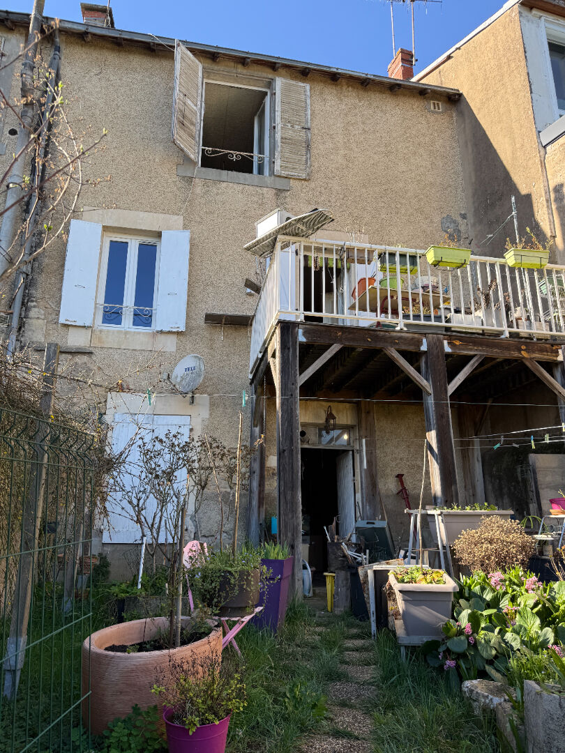 Agence immobilière de AGENCE IMMOVIENNE LIGUGE - AGENCE IMMOVIENNE LIGUGE