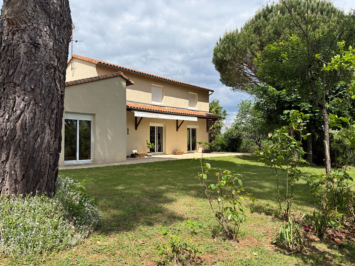 Agence immobilière de AGENCE IMMOVIENNE LIGUGE - AGENCE IMMOVIENNE LIGUGE