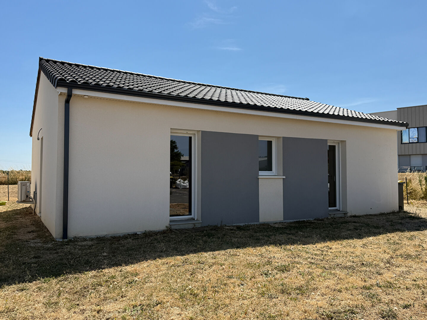 Agence immobilière de AGENCE IMMOVIENNE LIGUGE - AGENCE IMMOVIENNE LIGUGE