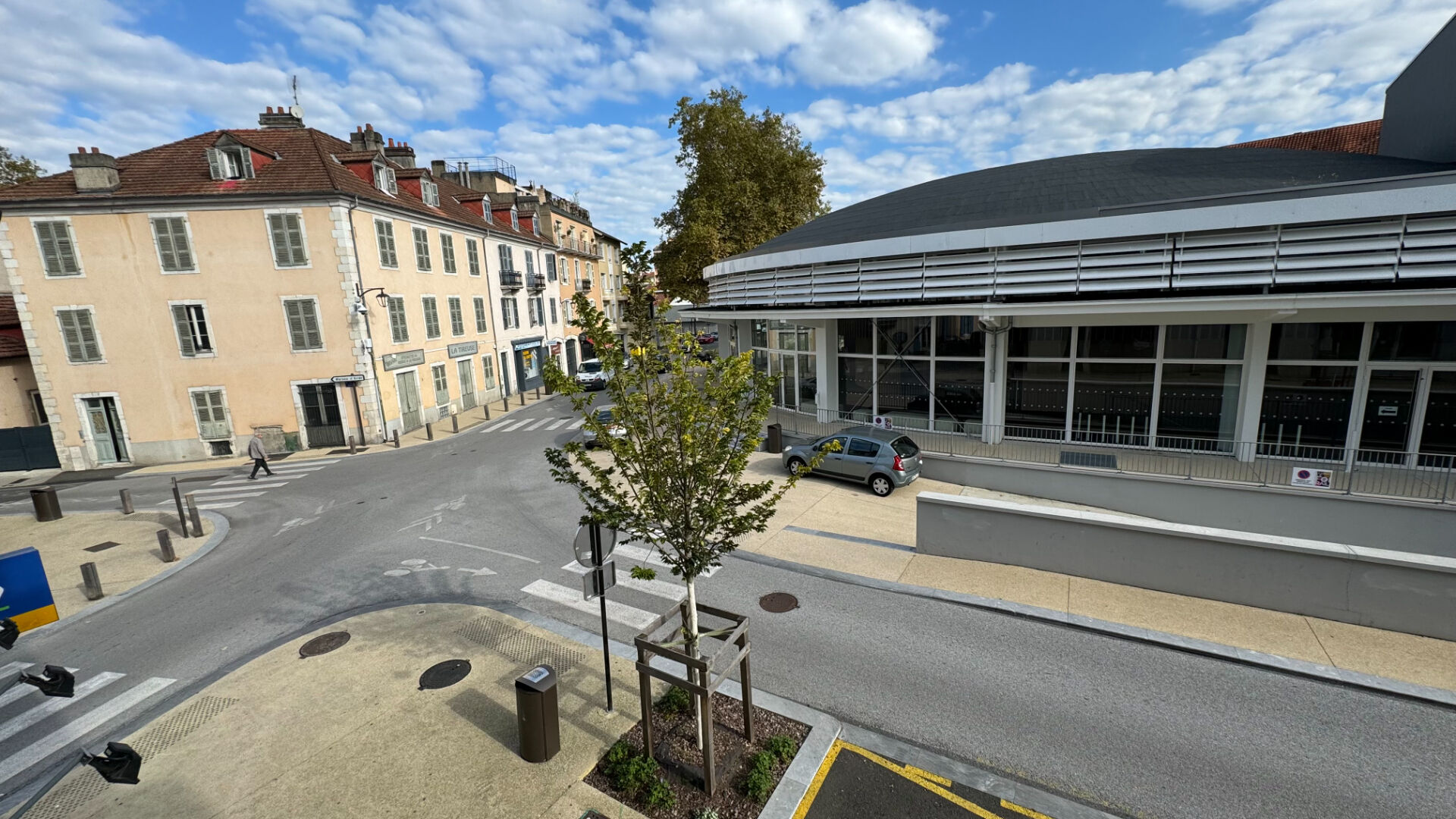 Photo HYPER CENTRE quartier FOIRAIL et proche Universités T2 450  cc image 3/6