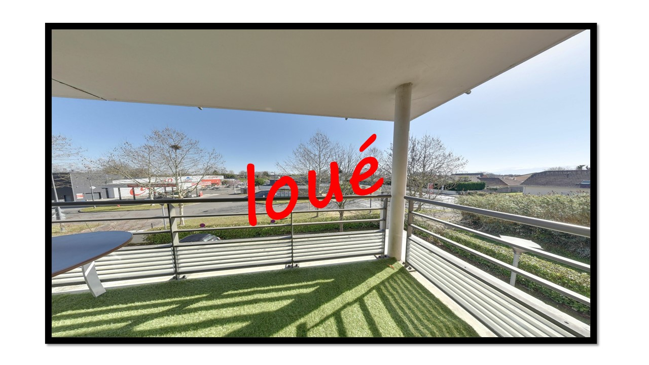 Est de PAU, Haut d'IDRON Appartement récent 2 p Meublé avec Terrasse et Parking privé couvert et sécurisé