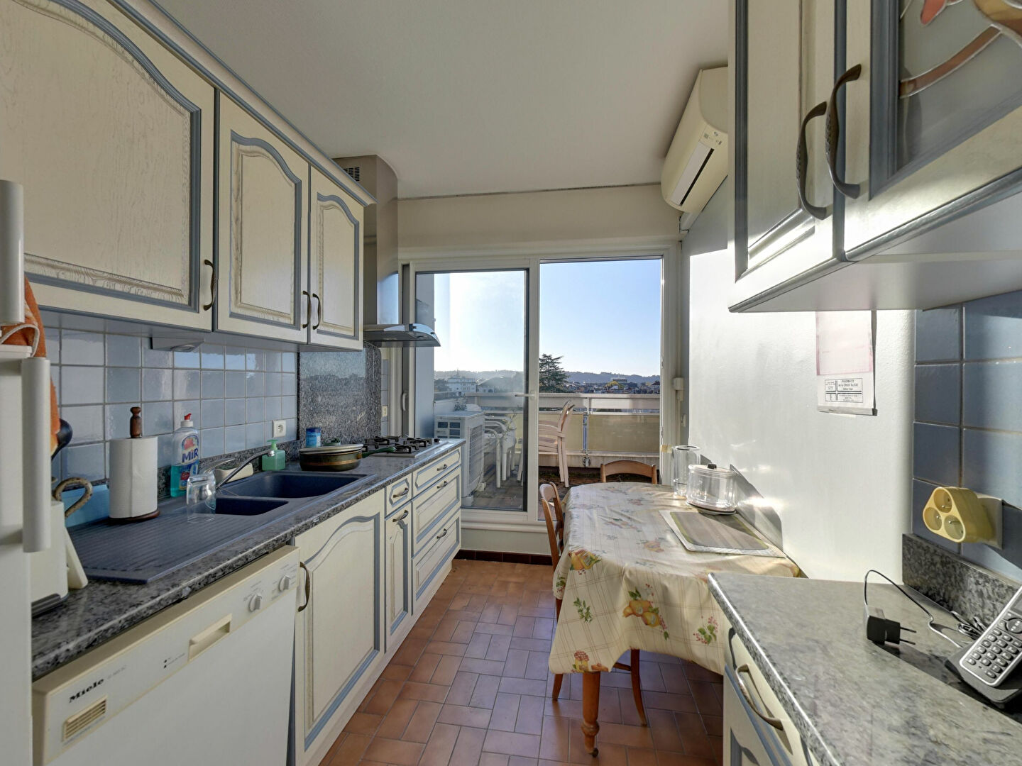 Photo Entre Trespoey et Beaumont, en Dernier Etage, Appartement T4 avec Terrasse et Double Garage image 4/6