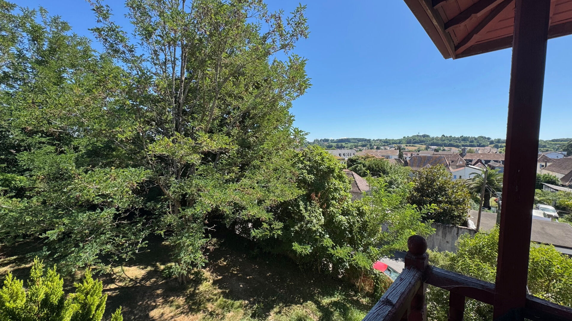 Photo Immeuble centre ville Orthez quartier Foirail / 2 T4 de 100m²  avec garage et terrain constructible image 2/6