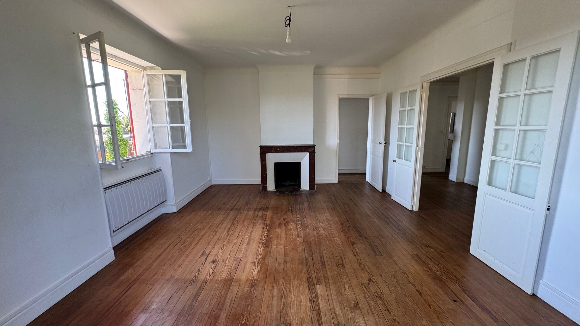 Photo Immeuble centre ville Orthez quartier Foirail / 2 T4 de 100m²  avec garage et terrain constructible image 3/6