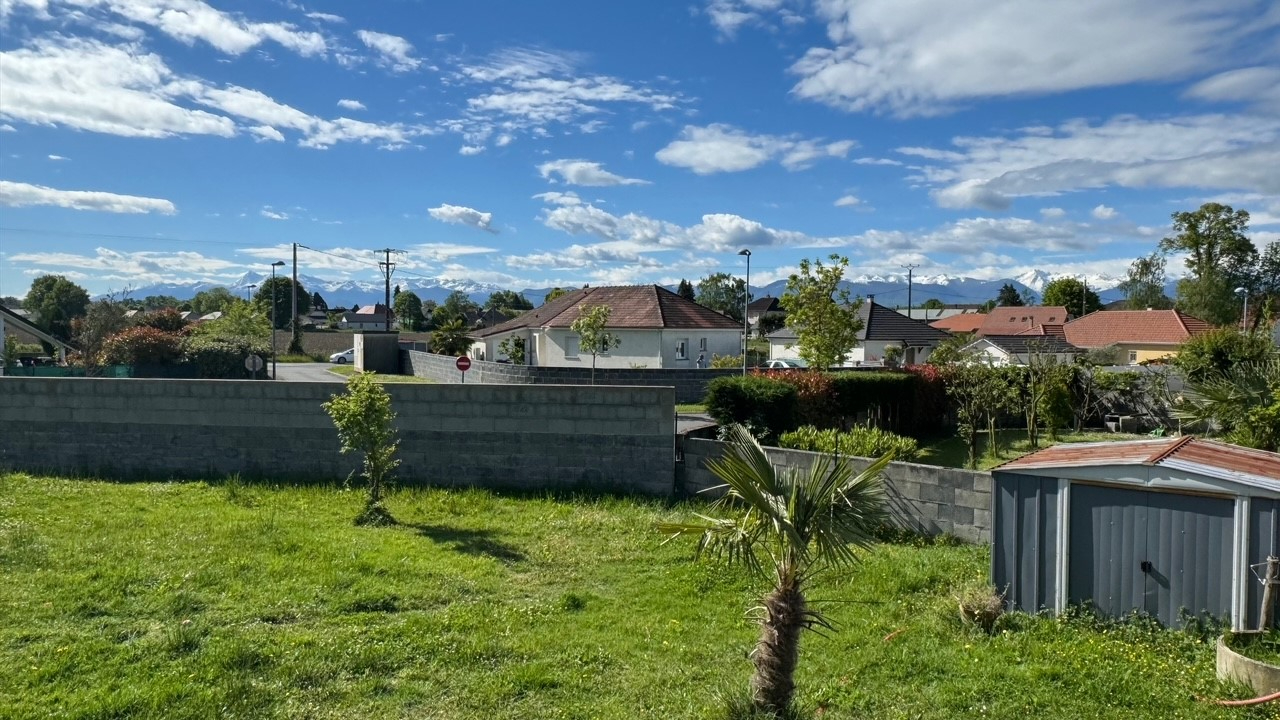Photo SOUMOULOU / Maison récente 2012 / 7p 168m² / Piscine Climatisation dble Garage image 6/6