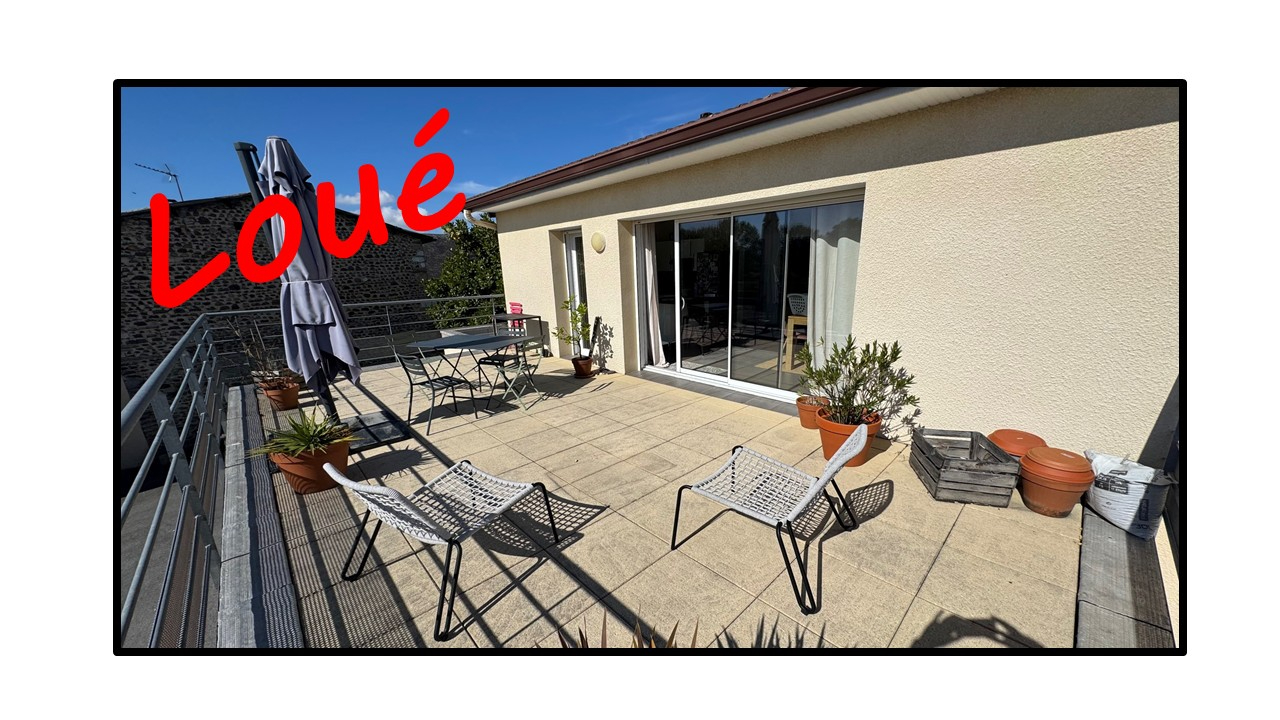 Haut de Lée / Idron, Superbe T4 esprit Loft face aux Pyrénées, vaste Terrasse, 3 chambres, parking couvert