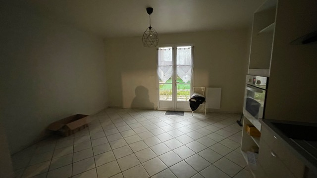 Photo Appartement Saint Maixent L Ecole 2 pièce(s) 50 m2 image 3/5